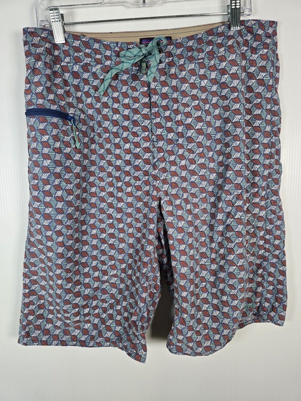 Patagonia Men's Sttetch Wavefarer Board Shorts Batik Hex Superior Blue Size 34